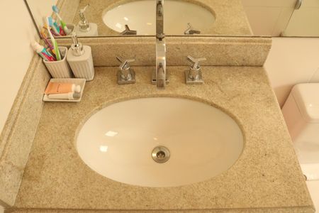 Apartamento à venda com 118m², 3 quartos e 3 vagasBanheiro da Suíte 1