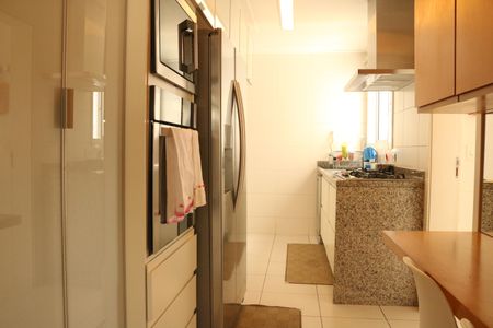 Apartamento à venda com 118m², 3 quartos e 3 vagasCozinha