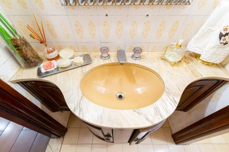 Casa à venda com 390m², 5 quartos e 4 vagasLavabo