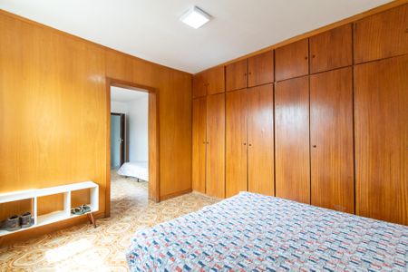 Casa à venda com 390m², 5 quartos e 4 vagasSuíte 2 Suíte da Edicula