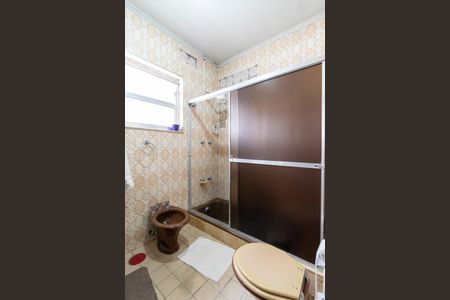 Casa à venda com 390m², 5 quartos e 4 vagasBanheiro da Suíte