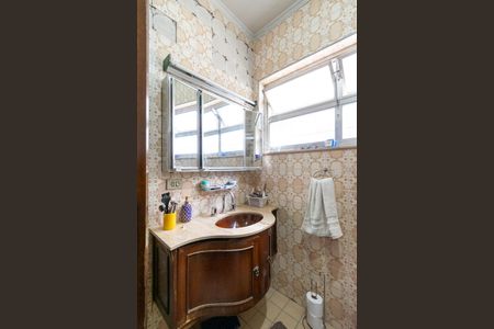 Casa à venda com 390m², 5 quartos e 4 vagasBanheiro da Suíte