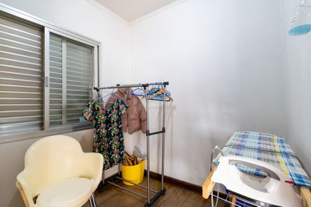 Casa à venda com 390m², 5 quartos e 4 vagasQuarto de Serviço