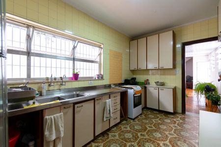 Casa à venda com 390m², 5 quartos e 4 vagasCozinha