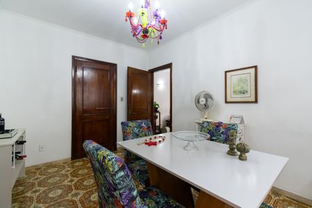 Casa à venda com 390m², 5 quartos e 4 vagasSala de Jantar