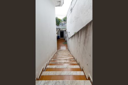 Casa à venda com 390m², 5 quartos e 4 vagasEscada