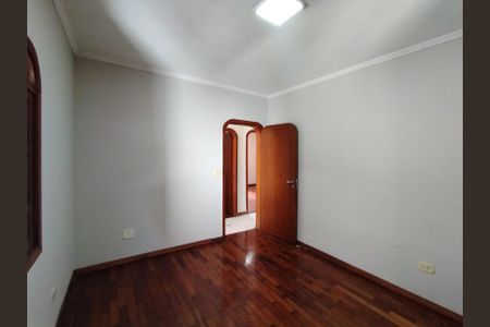 Apartamento à venda com 188m², 3 quartos e 4 vagas Apartamento à venda com 188m², 3 quartos e 4 vagasQuarto 2