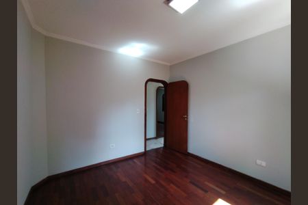 Apartamento à venda com 188m², 3 quartos e 4 vagas Apartamento à venda com 188m², 3 quartos e 4 vagasQuarto 1