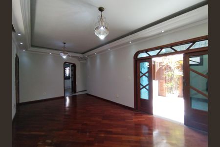 Apartamento à venda com 188m², 3 quartos e 4 vagas Apartamento à venda com 188m², 3 quartos e 4 vagasSala