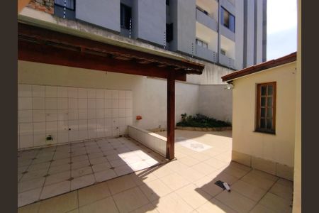 Apartamento à venda com 188m², 3 quartos e 4 vagas Apartamento à venda com 188m², 3 quartos e 4 vagasQuintal