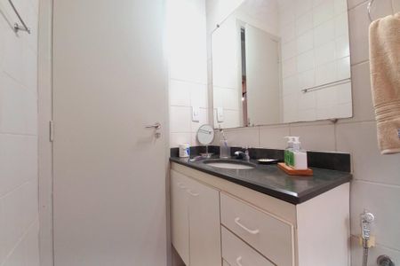Casa para alugar com 450m², 3 quartos e 4 vagasBanheiro