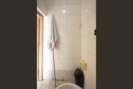 Casa de condomínio à venda com 50m², 1 quarto e sem vaga Casa de condomínio à venda com 50m², 1 quarto e sem vagaBanheiro