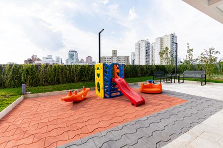 Apartamento para alugar com 82m², 2 quartos e 2 vagas Apartamento para alugar com 82m², 2 quartos e 2 vagasÁrea comum - Playground