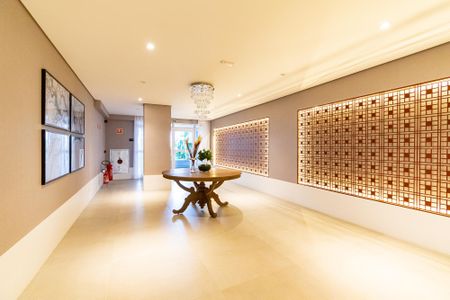 Apartamento para alugar com 82m², 2 quartos e 2 vagas Apartamento para alugar com 82m², 2 quartos e 2 vagasHall de entrada