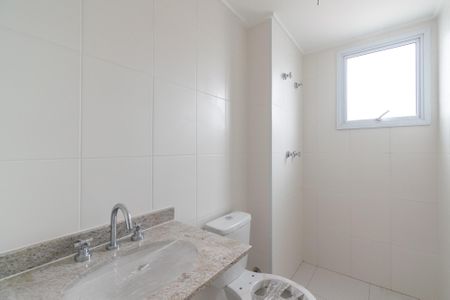 Apartamento para alugar com 82m², 2 quartos e 2 vagas Apartamento para alugar com 82m², 2 quartos e 2 vagasBanheiro da Suíte 1
