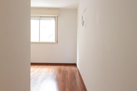 Apartamento à venda com 135m², 2 quartos e 1 vagaSuite