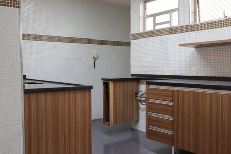 Apartamento à venda com 135m², 2 quartos e 1 vagaCozinha