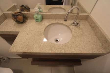 Apartamento à venda com 81m², 2 quartos e 1 vagaLavabo