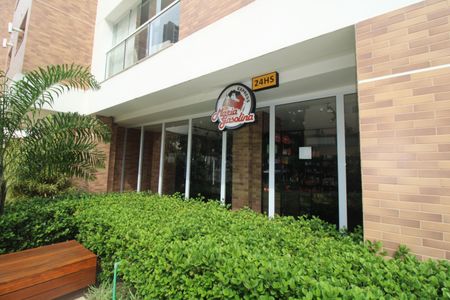 Apartamento à venda com 81m², 2 quartos e 1 vagaÁrea comum - mini mercado