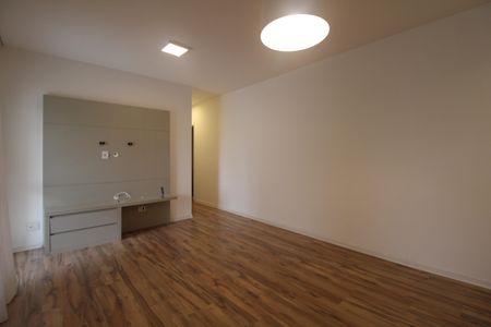 Apartamento à venda com 81m², 2 quartos e 1 vagaSala