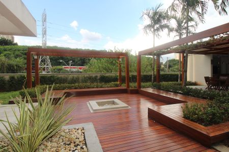 Apartamento à venda com 81m², 2 quartos e 1 vagaÁrea comum - Lareira