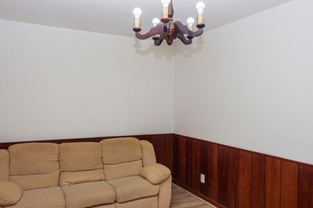 Casa para alugar com 162m², 3 quartos e 1 vagaSala