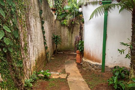Casa para alugar com 162m², 3 quartos e 1 vagaQuintal
