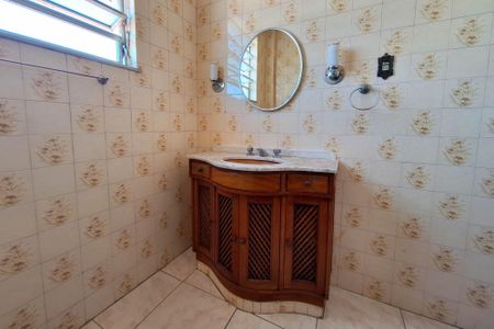 Apartamento à venda com 67m², 2 quartos e sem vagaBanheiro