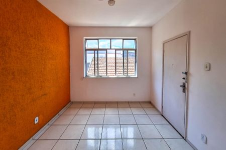Apartamento à venda com 67m², 2 quartos e sem vagaSala