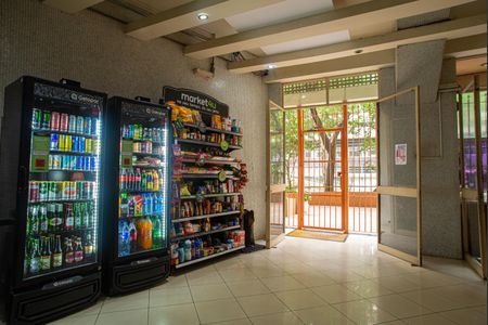 Apartamento à venda com 48m², 1 quarto e sem vagaÁrea comum - Mercadinho