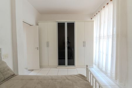 Apartamento à venda com 48m², 1 quarto e sem vagaQuarto