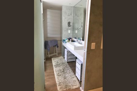 Apartamento à venda com 170m², 3 quartos e 1 vaga