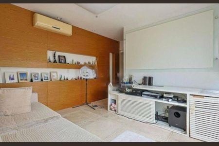 Apartamento à venda com 156m², 3 quartos e 2 vagas
