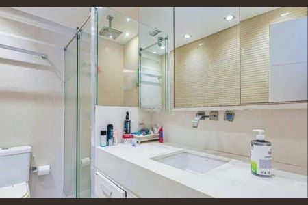 Apartamento à venda com 156m², 3 quartos e 2 vagas