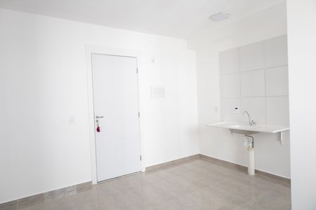 Apartamento à venda com 35m², 2 quartos e sem vaga Apartamento à venda com 35m², 2 quartos e sem vagaSala/Cozinha