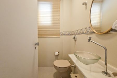 Apartamento para alugar com 150m², 3 quartos e 1 vagaLavabo