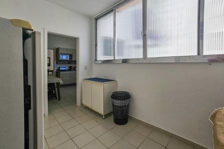 Apartamento para alugar com 150m², 3 quartos e 1 vagaÁrea de serviço