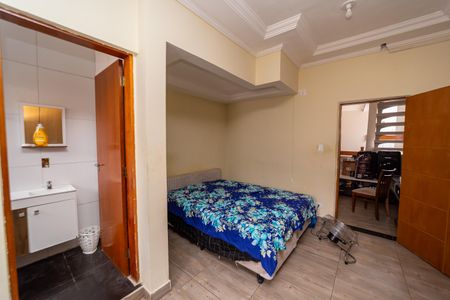 Casa à venda com 180m², 2 quartos e 1 vaga Casa à venda com 180m², 2 quartos e 1 vagaQuarto 1