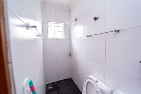 Casa à venda com 180m², 2 quartos e 1 vaga Casa à venda com 180m², 2 quartos e 1 vagaBanheiro do Quarto 1