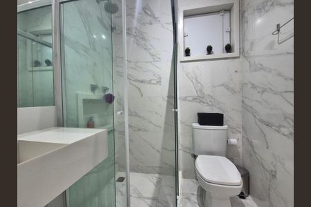 Casa de condomínio à venda com 350m², 3 quartos e 2 vagasBanheiro da Suíte 2