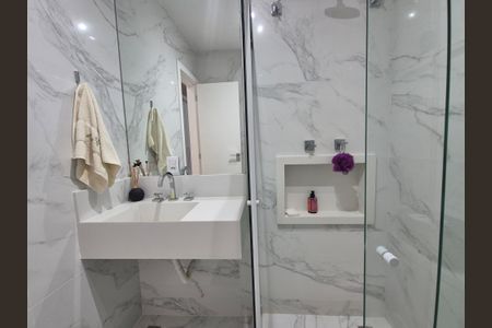 Casa de condomínio à venda com 350m², 3 quartos e 2 vagasBanheiro da Suíte 2