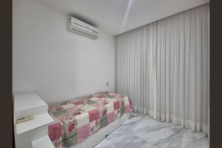 Casa de condomínio à venda com 350m², 3 quartos e 2 vagasSuite 2