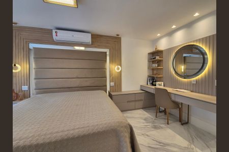 Casa de condomínio à venda com 350m², 3 quartos e 2 vagasSuite 1