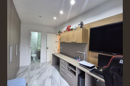 Casa de condomínio à venda com 350m², 3 quartos e 2 vagasSuite 3