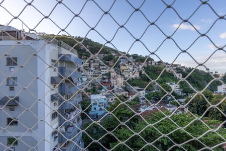 Apartamento à venda com 67m², 2 quartos e 1 vaga Apartamento à venda com 67m², 2 quartos e 1 vagaSala Vista