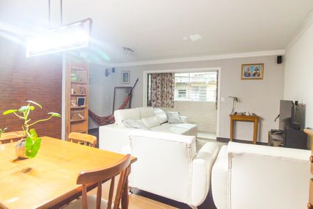 Casa para alugar com 360m², 3 quartos e 2 vagasSala
