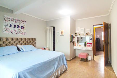 Casa para alugar com 360m², 3 quartos e 2 vagasSuíte 2