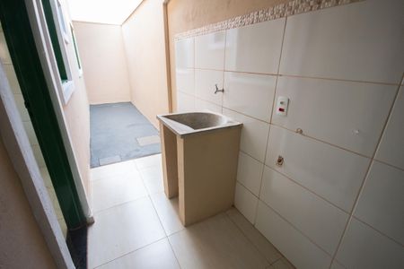 Casa para alugar com 45m², 1 quarto e 1 vagaÁrea de Serviço/Quintal