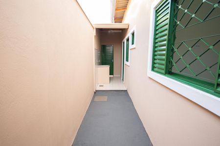 Casa para alugar com 45m², 1 quarto e 1 vagaÁrea de Serviço/Quintal