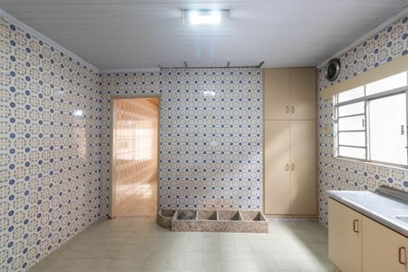 Casa à venda com 92m², 3 quartos e 2 vagasCozinha